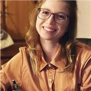 Motivierte Nachhilfelehrerin für Deutsch mit Lernpatenschein ONLINE